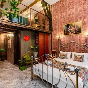 Tiflis Boutique Tbilisi